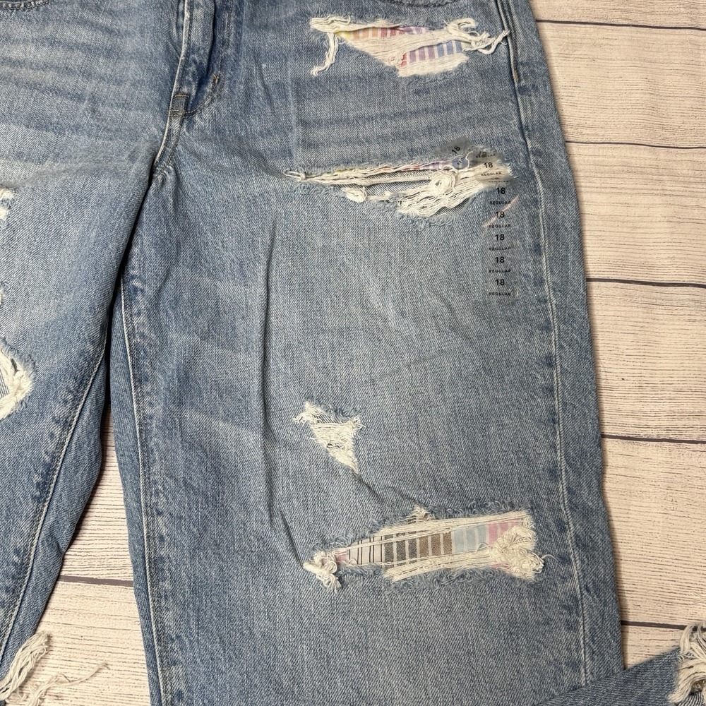 American Eagle Jeans 90s Straight Pride Rainbow 18R Distressed High Rise NWT - Picture 3 of 8